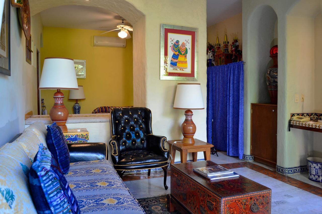 לינה וארוחת בוקר Tlaquepaque Casa De Las Flores מראה חיצוני תמונה